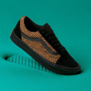 Damske Tenisky Vans Tiny Cheetah ComfyCush Old Skool Čierne VA57HNPYO